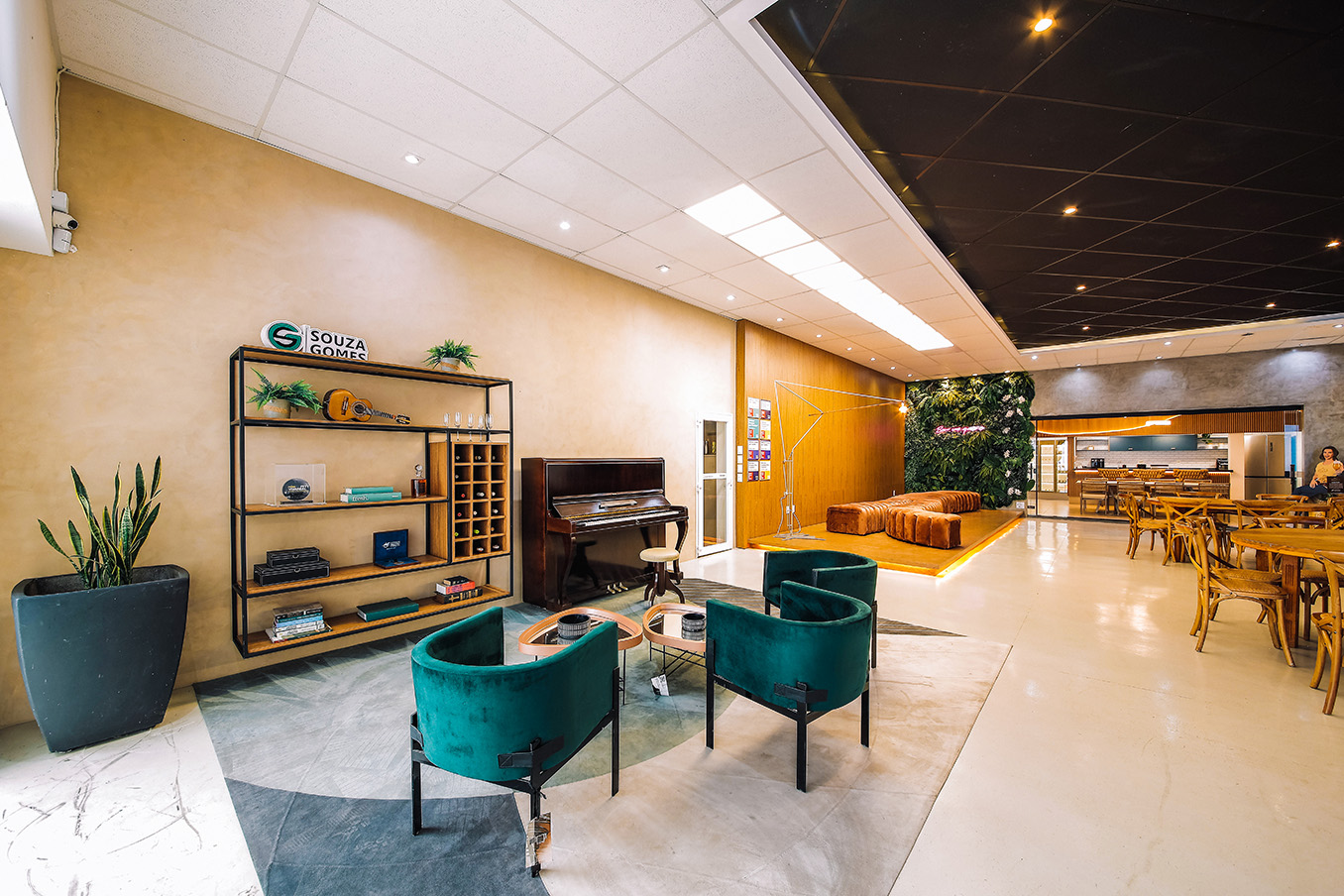 Espaço Multi - Piano